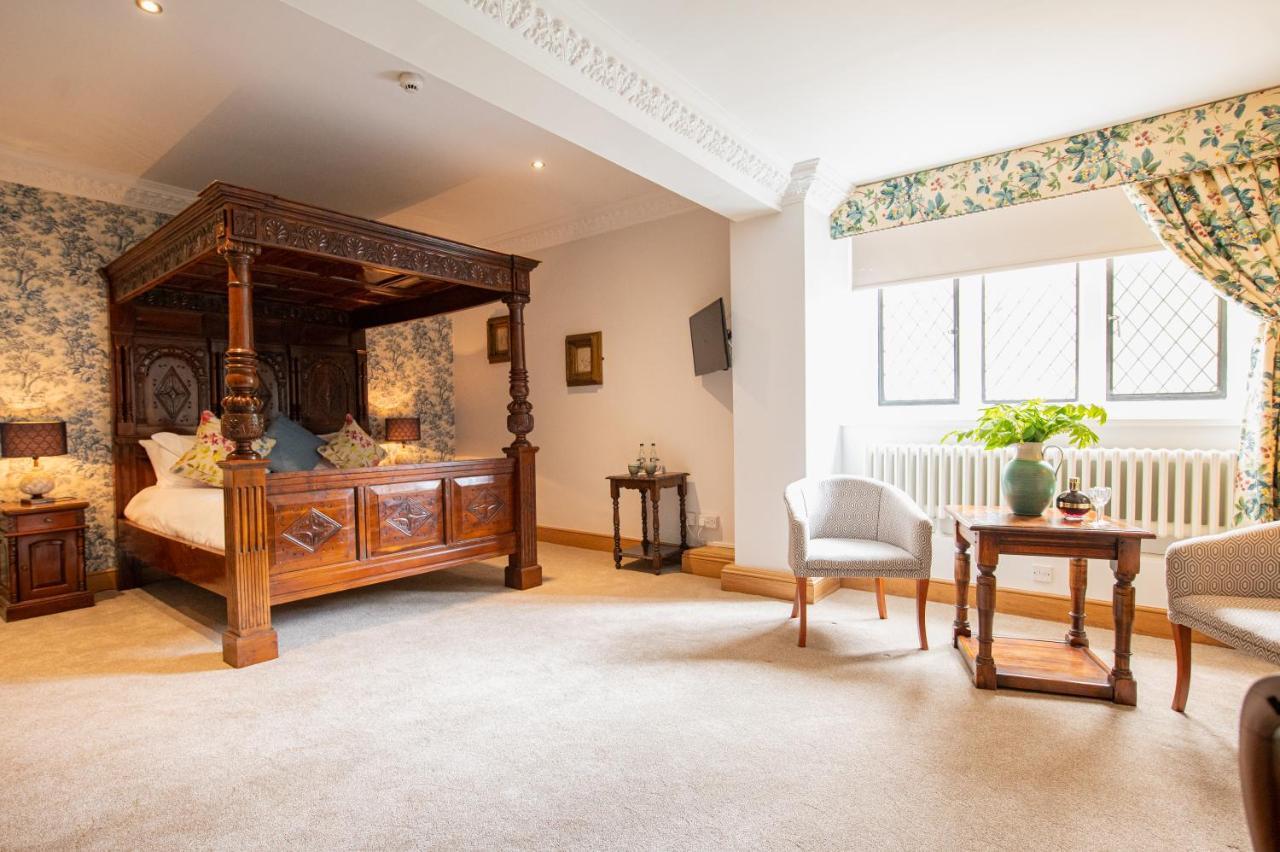 Miskin Manor Hotel 한솔 외부 사진